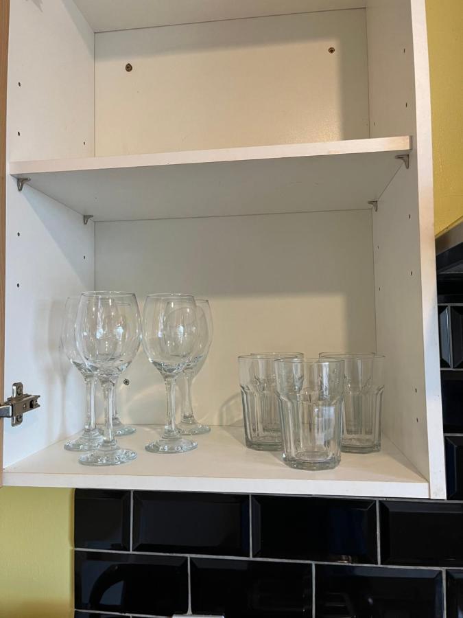 2 Bedroom Apartment, 5 Minutes From City Centre Newcastle-upon-Tyne Exteriör bild