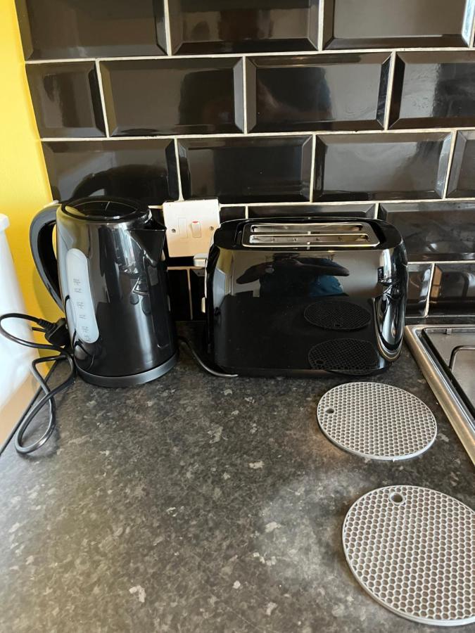 2 Bedroom Apartment, 5 Minutes From City Centre Newcastle-upon-Tyne Exteriör bild
